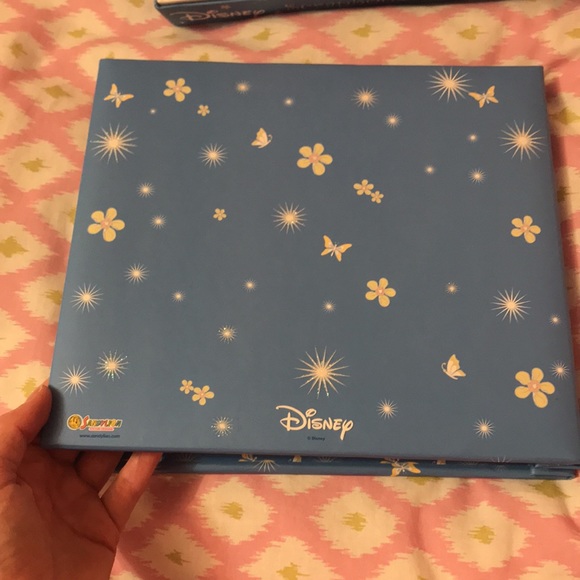 NIB Tinkerbell Scrapbook - Picture 6 of 7